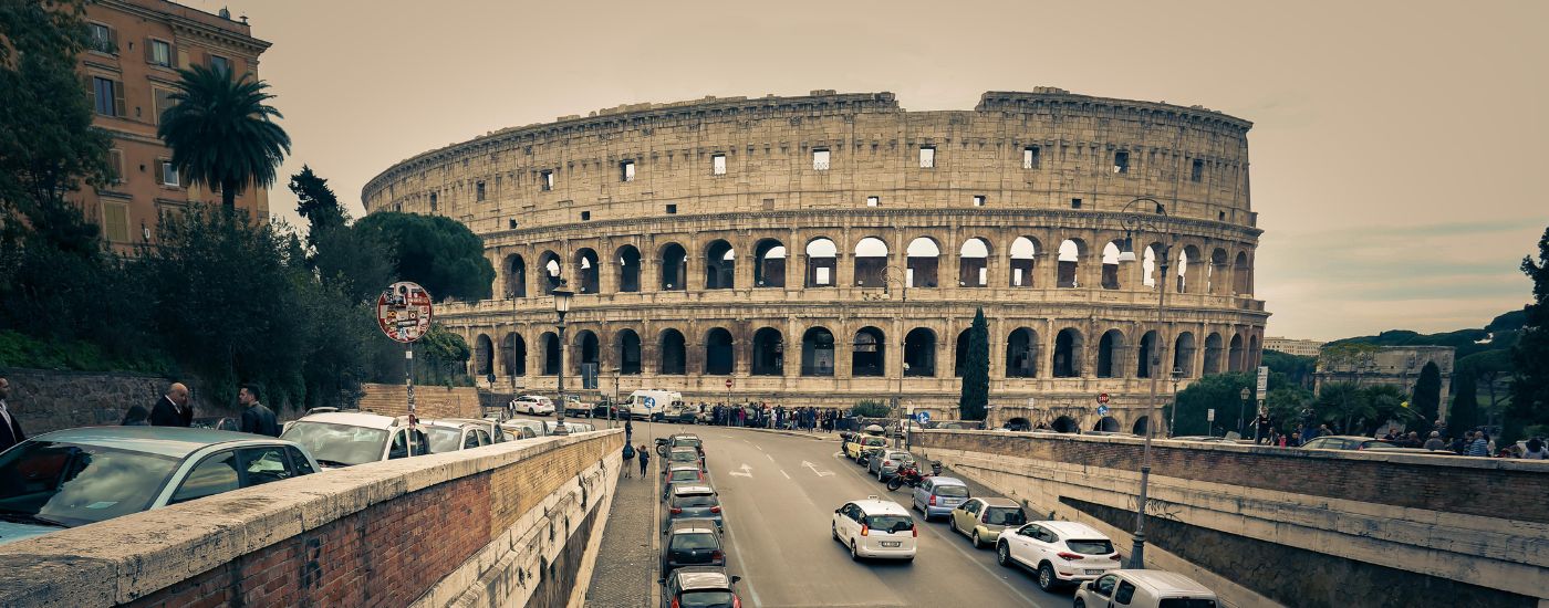 Coliseo de Roma, una de las siete maravillas del mundo moderno