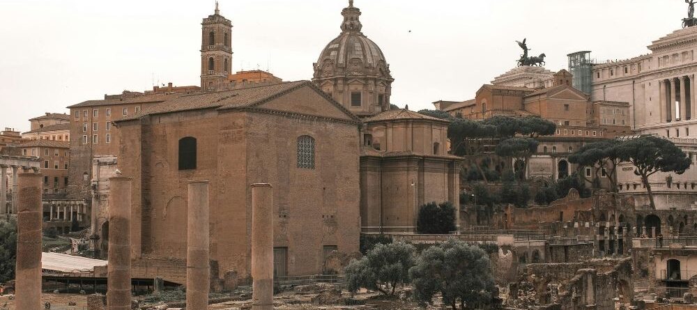 Iglesia de San Lucas y Santa Martina Roma