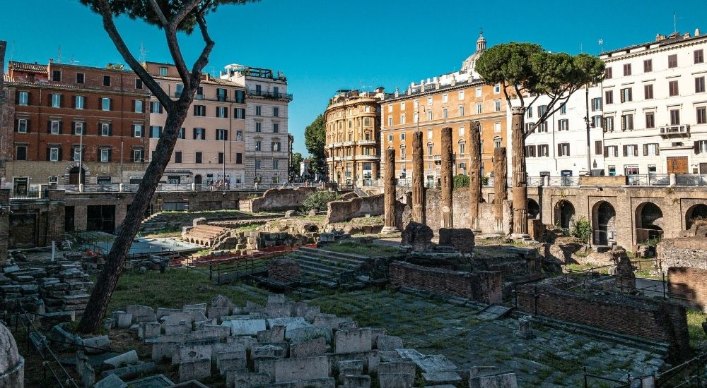 Largo di Torre Argentina Roma